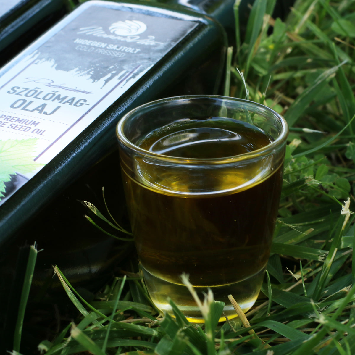 Olio di vinacciolo ungherese spremuto a freddo Mannavita • 250 ml