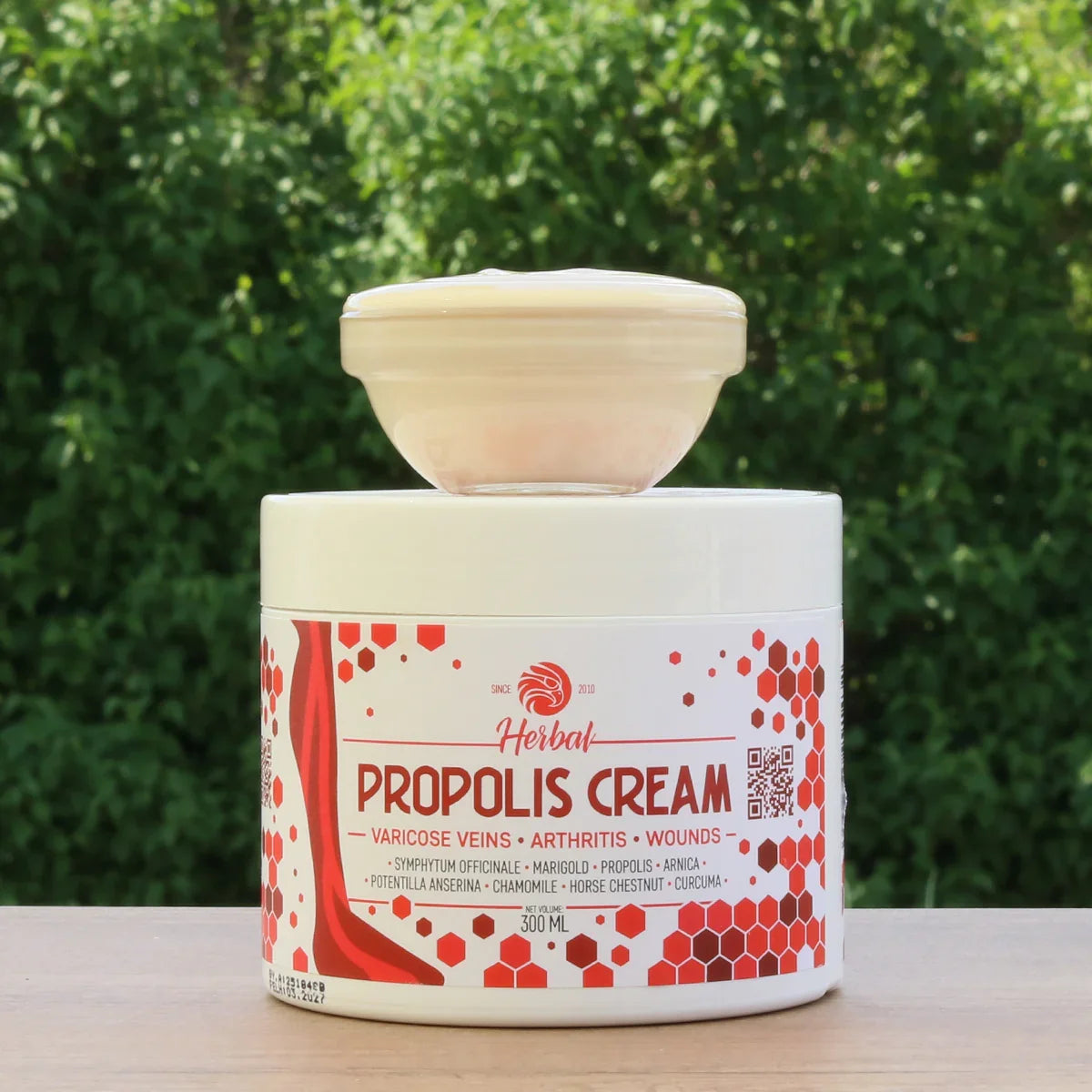 Mannavita Propolis Cream with Herbs • 300 ml - Mannavita